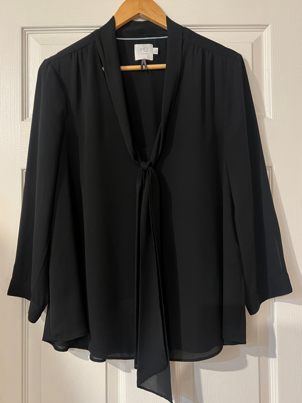 HD In Paris Anthropologie Black V-Neck 3/4 Sleeve Chiffon Tie Neck Blouse 12